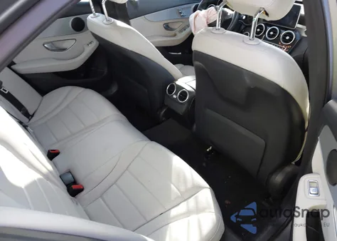 2016 Mercedes-Benz C 300 Luxury/Sport из США, поврежденный, VIN 55SWF4JB5GU115879